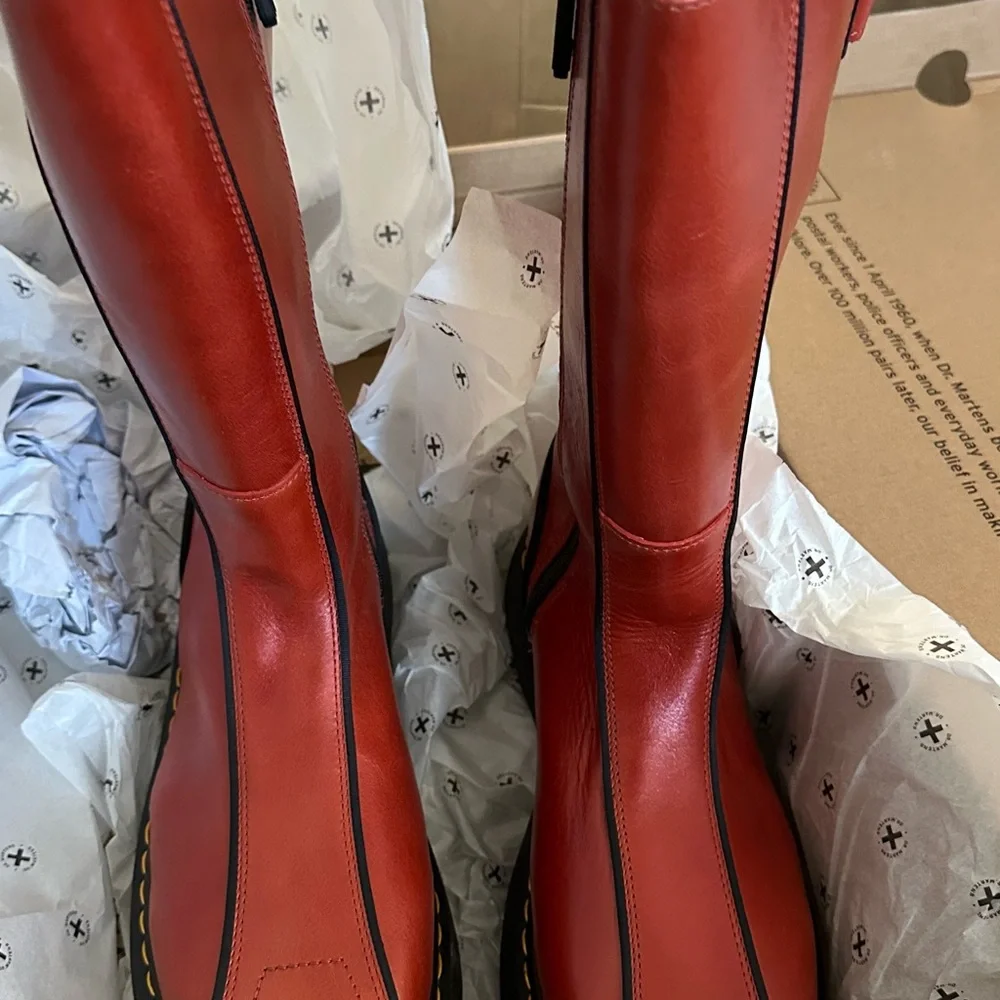 BUZZ HI Tall Eclipse Leather Boots COLOR:FLAME ORANGE
BRAND NEW NEVER BEEN WORN - Picture 11 of 11